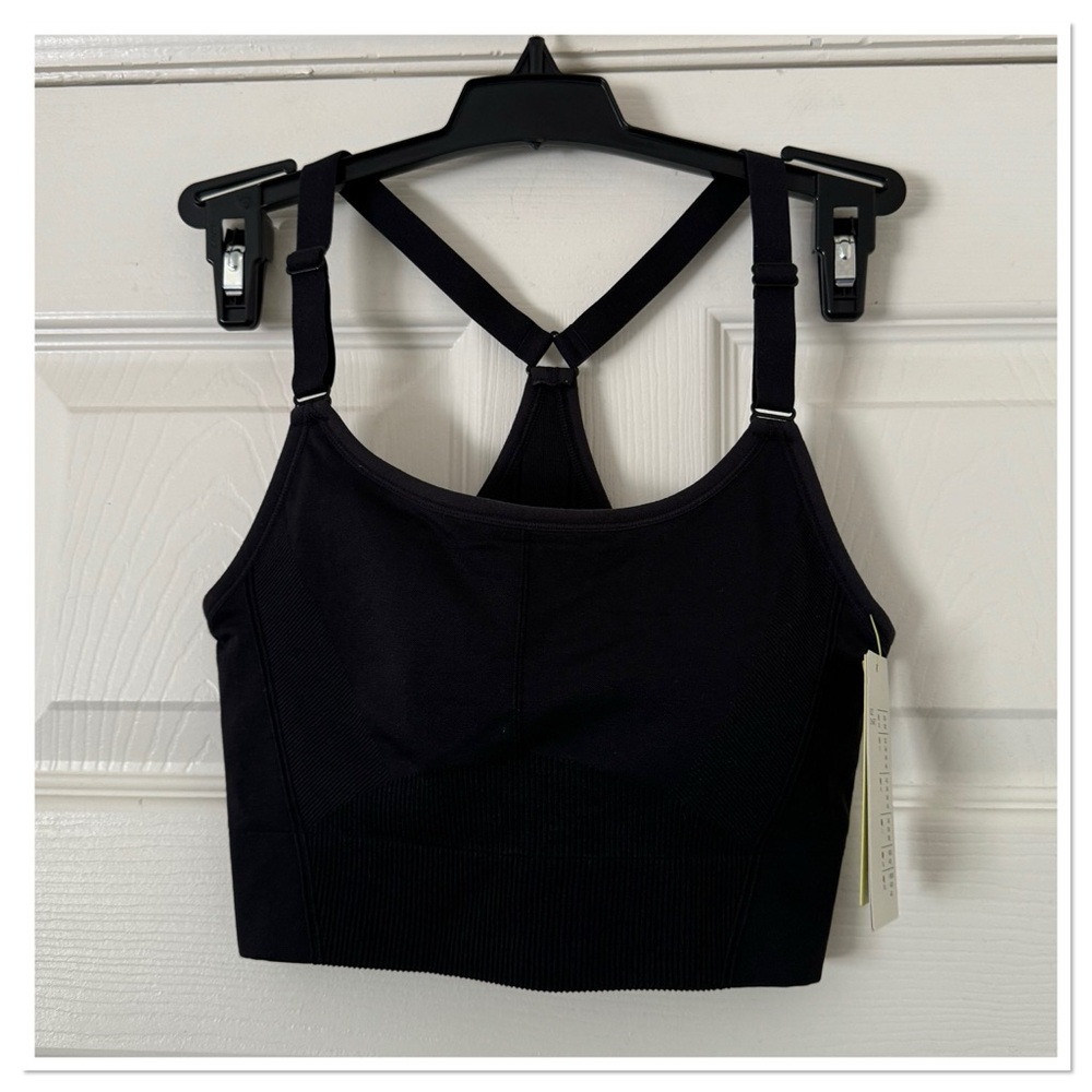 Women’s Seamless Medium Support Cami Sports Bra all in motion - Picture 2 of 4